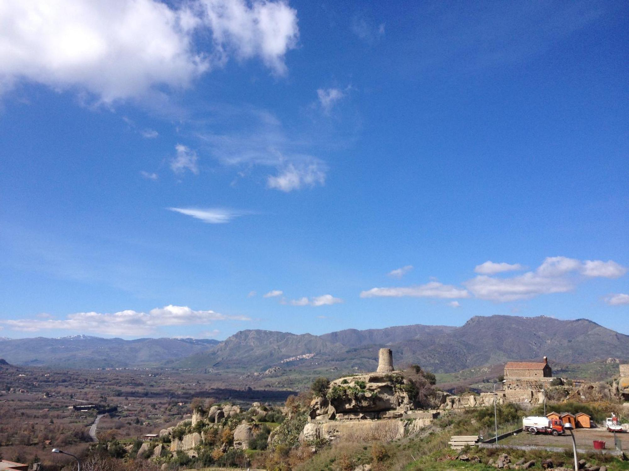 Affittacamere Bellavista Castiglione De Sicilia Bagian luar foto